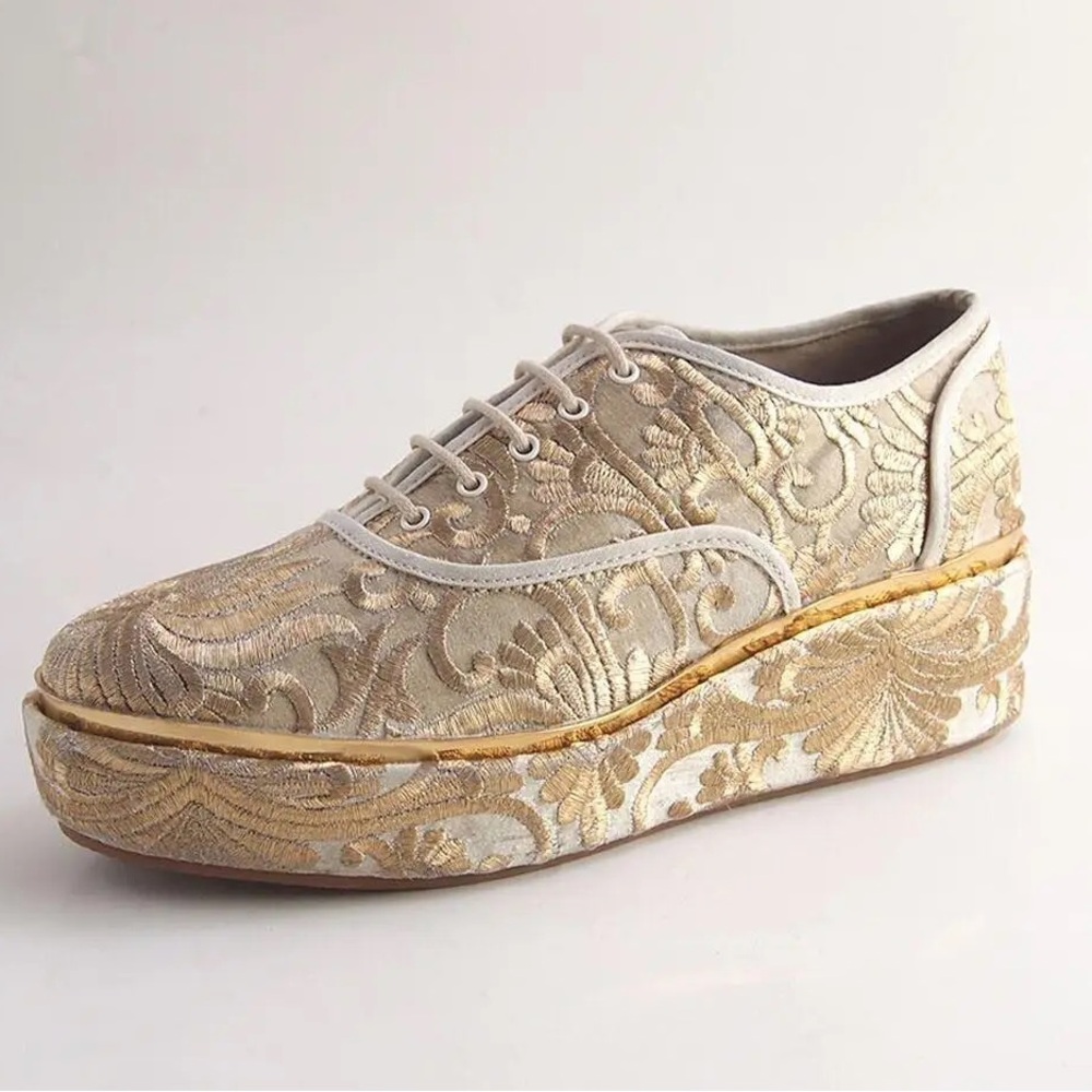 Tory Burch Arden Platform Oxford Embroidered Shoes